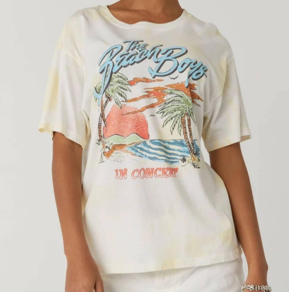 Daydreamer Beach Boys Concert Tshirt